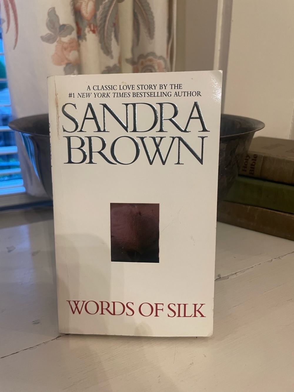 Sandra Brown "Words of Silk" Paperback - White Cover